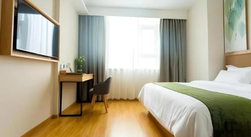 *** Hotel Greentree Inn Express Henan Xinyang Huaibin County Zhengzhou Cina